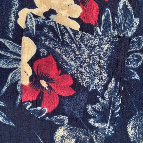 Sag Harbor Petite Black Floral Button Front Blouse - Picture 4 of 6